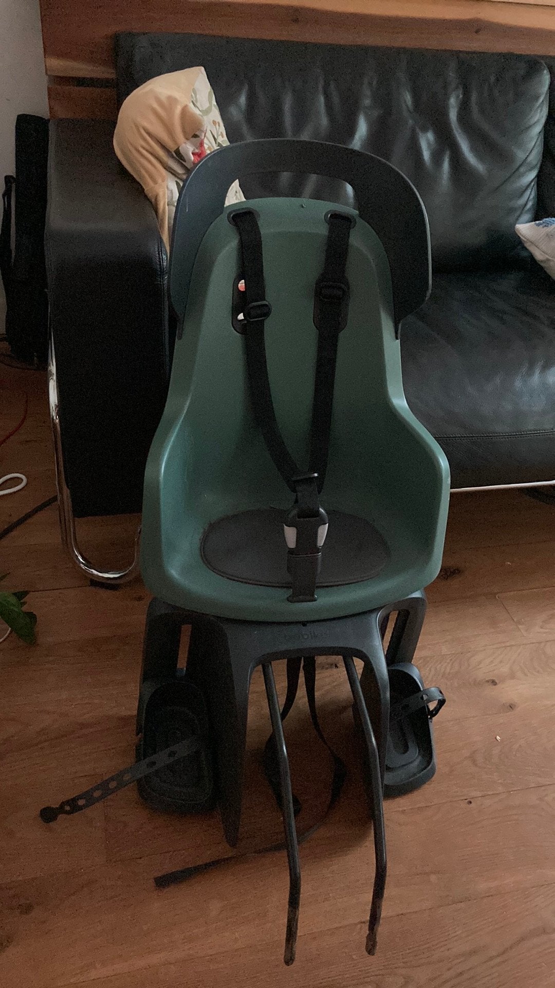 Bobike kinderzitje, Ophalen, Zo goed als nieuw