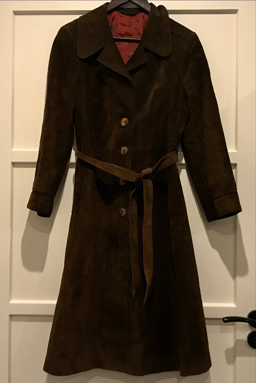 Juweeltje van een suède jas, Kleding | Dames, Jassen | Winter, Ophalen of Verzenden, Zo goed als nieuw, Maat 38/40 (M), Bruin