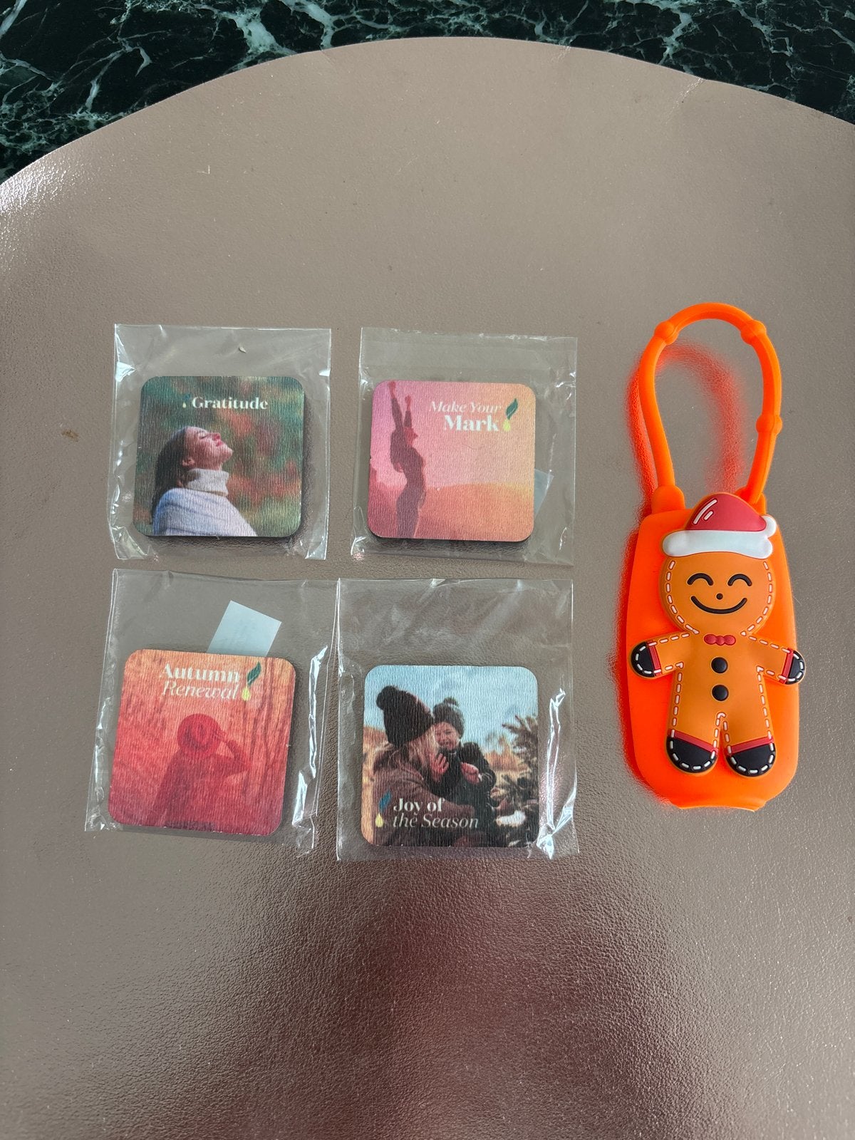 Young Living Magneetjes en Handgelhouder, Ophalen of Verzenden, Nieuw