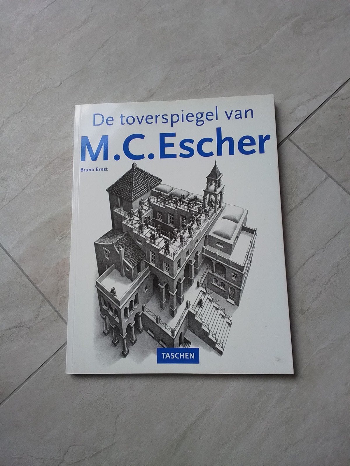 De toverspiegel van M.C. Escher - Bruno Ernst, Ophalen, Zo goed als nieuw, Overige onderwerpen