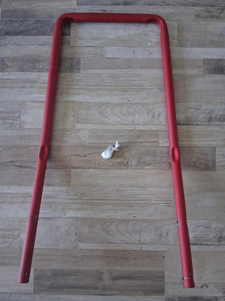 Altrex trap beugel / steunbeugel, Doe-het-zelf en Verbouw, Ladders en Trappen, Ophalen