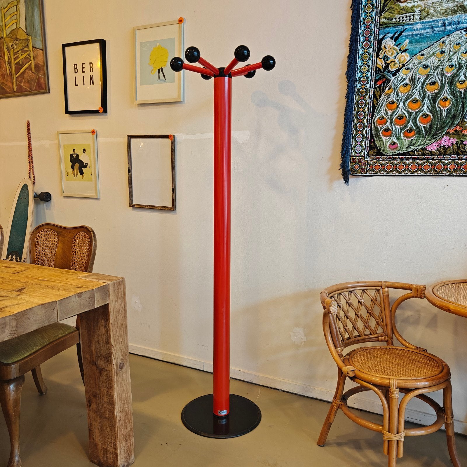 Vintage Italiaans Design Caimi Kapstok - Rood, Huis en Inrichting, Ophalen, Gebruikt, Metaal, Staande kapstok