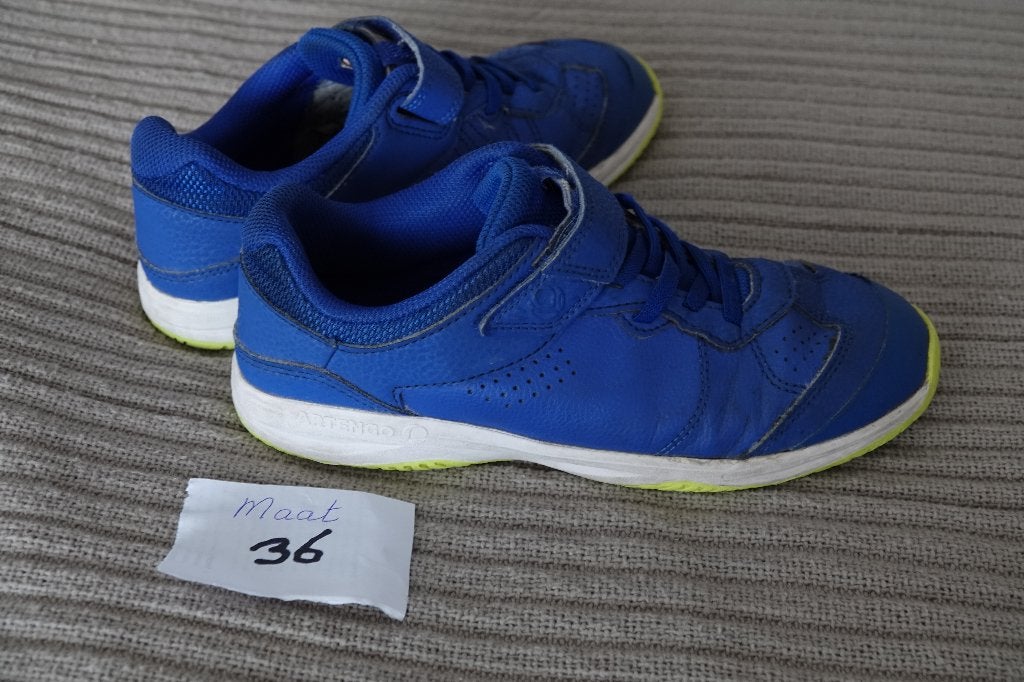 sportschoenen maat 36, Ophalen of Verzenden, Zo goed als nieuw, Artengo, Jongen of Meisje