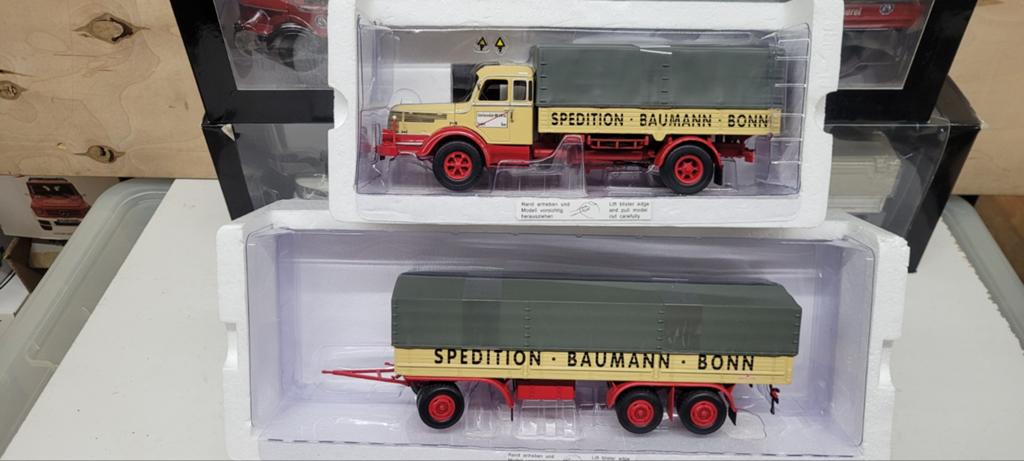 Minichamps Krupp Titan Baumann Bonn met 3- assige aanhanger, Ophalen of Verzenden, Zo goed als nieuw, Auto, MiniChamps