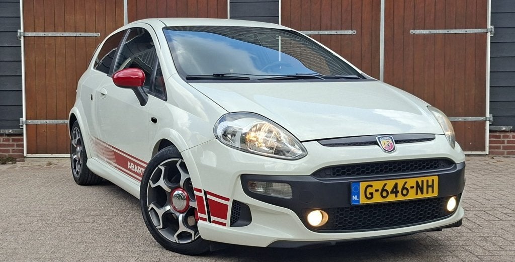 Fiat Punto Evo 1.4-16V | 160 PK! | Stoere auto | Distributie, Voorwielaandrijving, Stof, Gebruikt, 4 cilinders