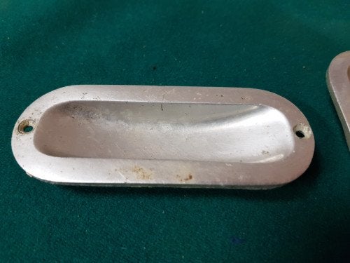 Handgrepen  p en e vintage 2 stuks, Ophalen of Verzenden