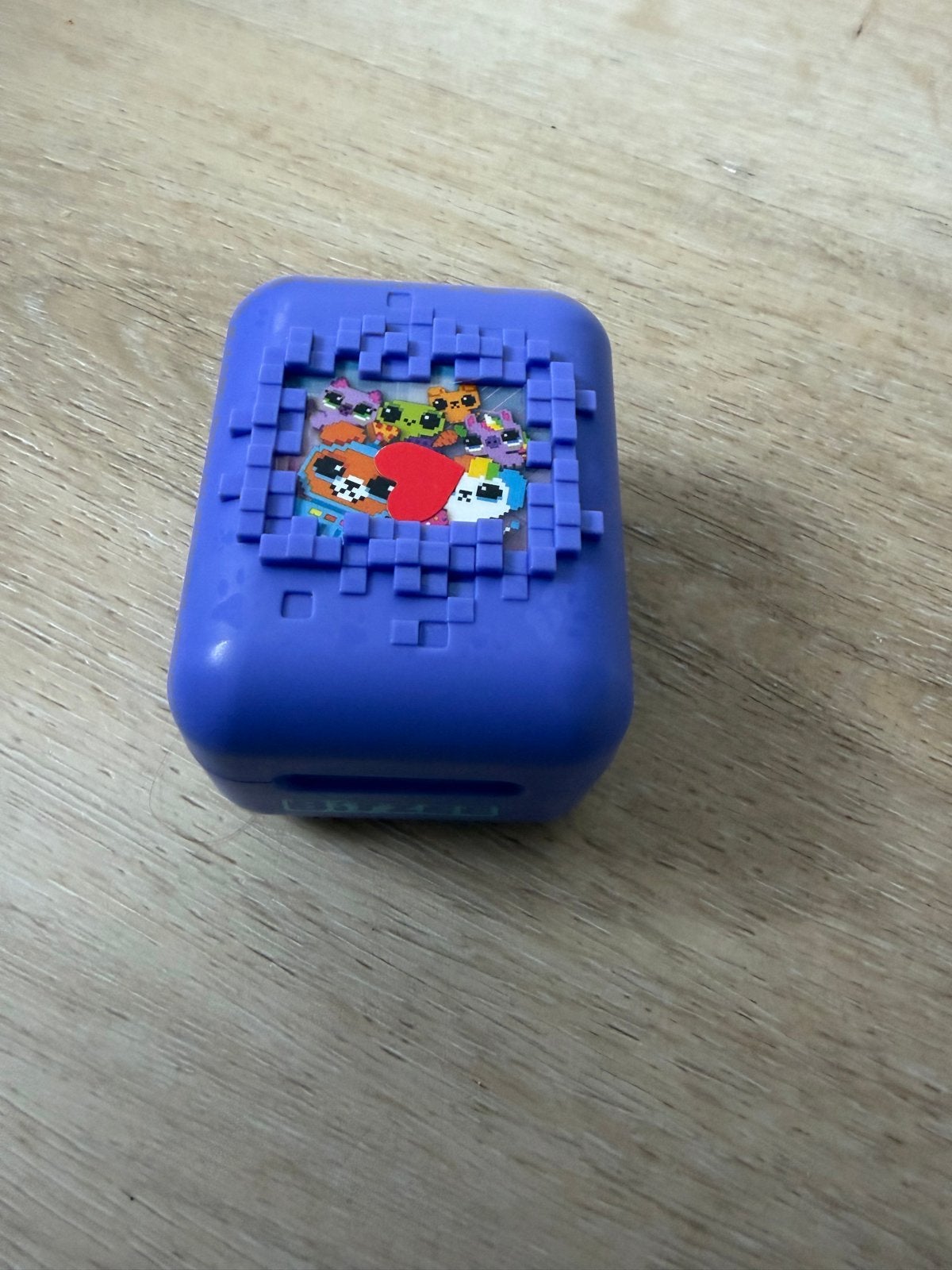 Bitzee interactief digitaal huisdier paars, Ophalen of Verzenden, Zo goed als nieuw, Jongen of Meisje
