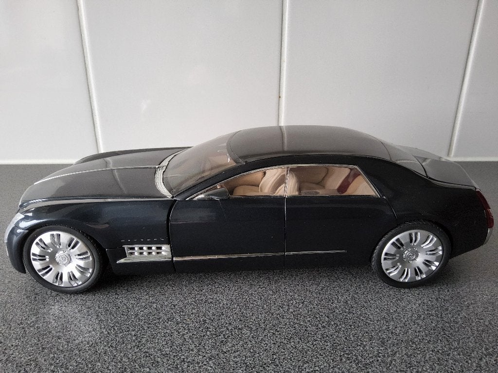 Cadillac Sixteen., Hobby en Vrije tijd, Modelauto's | 1:18, Ophalen of Verzenden, Zo goed als nieuw, Overige merken