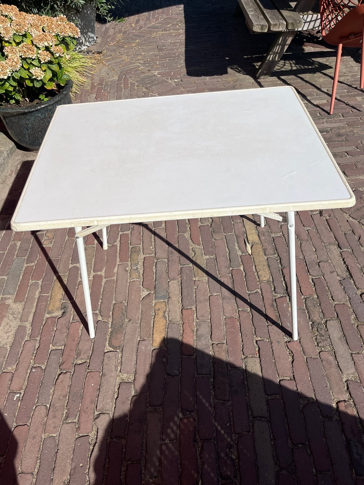 Witte opvouwbare campingtafel, Ophalen, Kunststof, Gebruikt, Tot twee personen