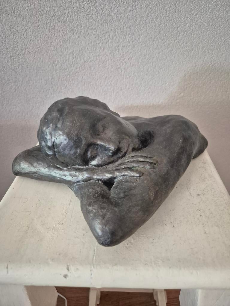 Beeld liggend vrouwenhoofd en schouders, 30x22 cm, Ophalen, Handgemaakt, Overige materialen, Beeld