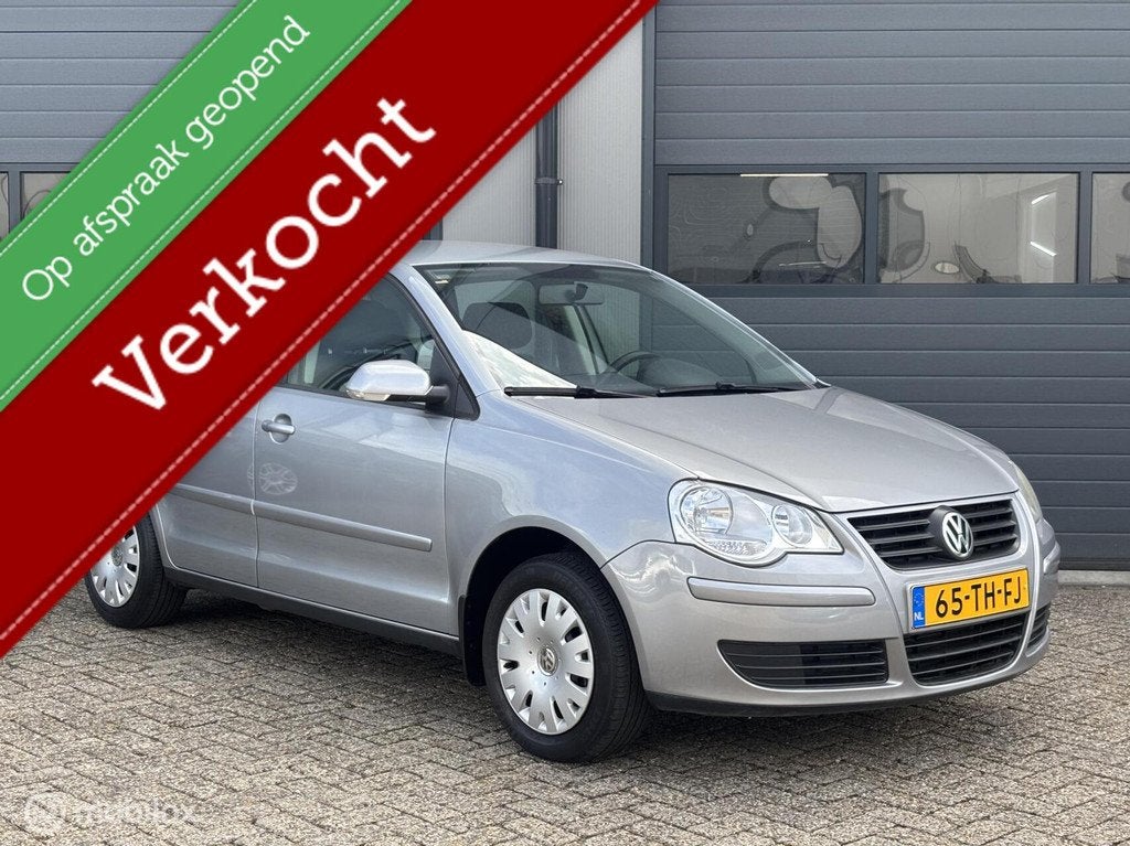 Volkswagen Polo 1.4-16V Comfortline Automaat Uitvoering, Auto's, Volkswagen, 40 €/maand, 4 cilinders, 1033 kg, Euro 4