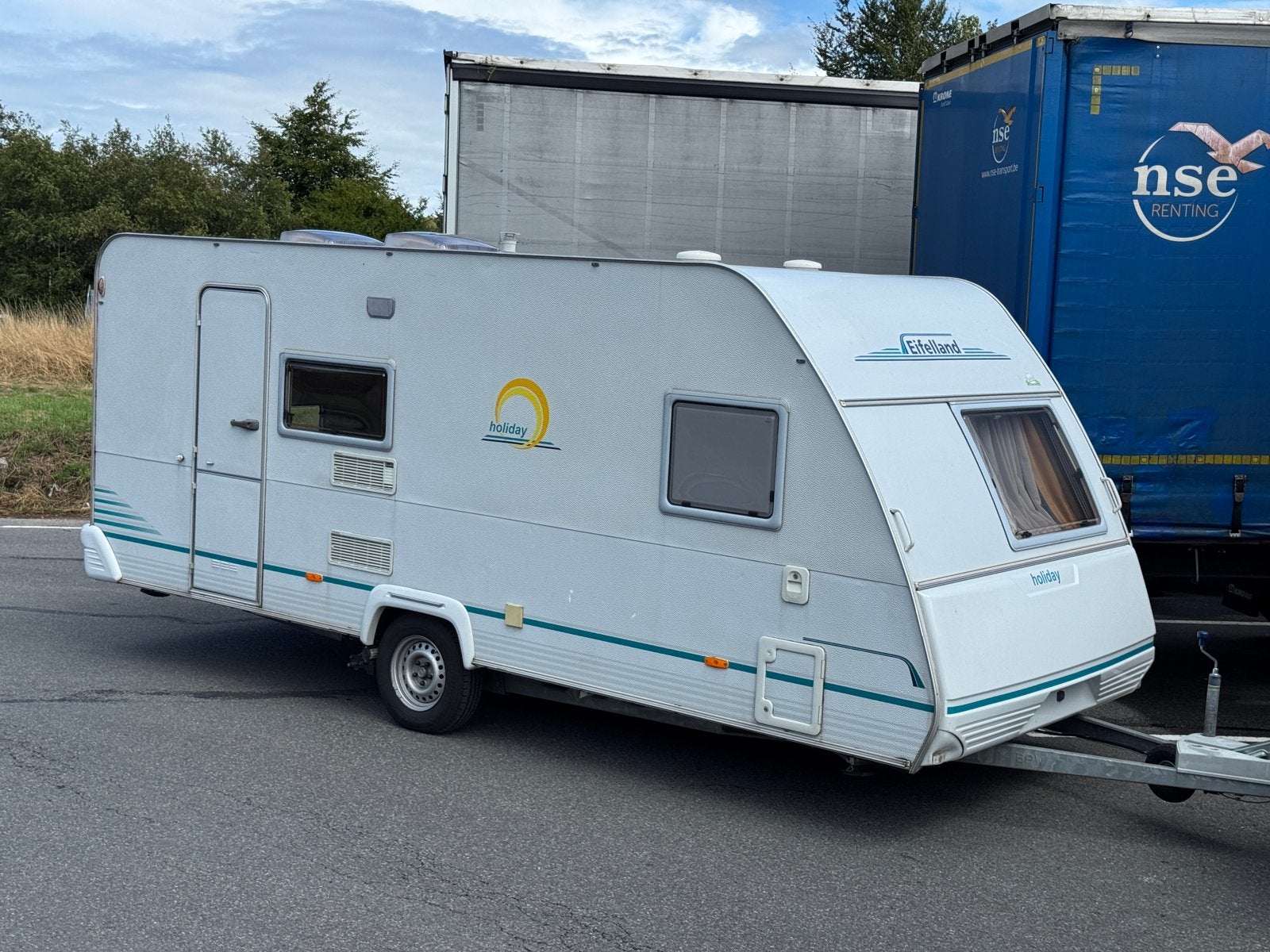 Knaus/Eifelland 520TKM uit 2004, inc mover, voortent, luifel, Frans bed, Treinzit, Kachel, 5 tot 6 meter