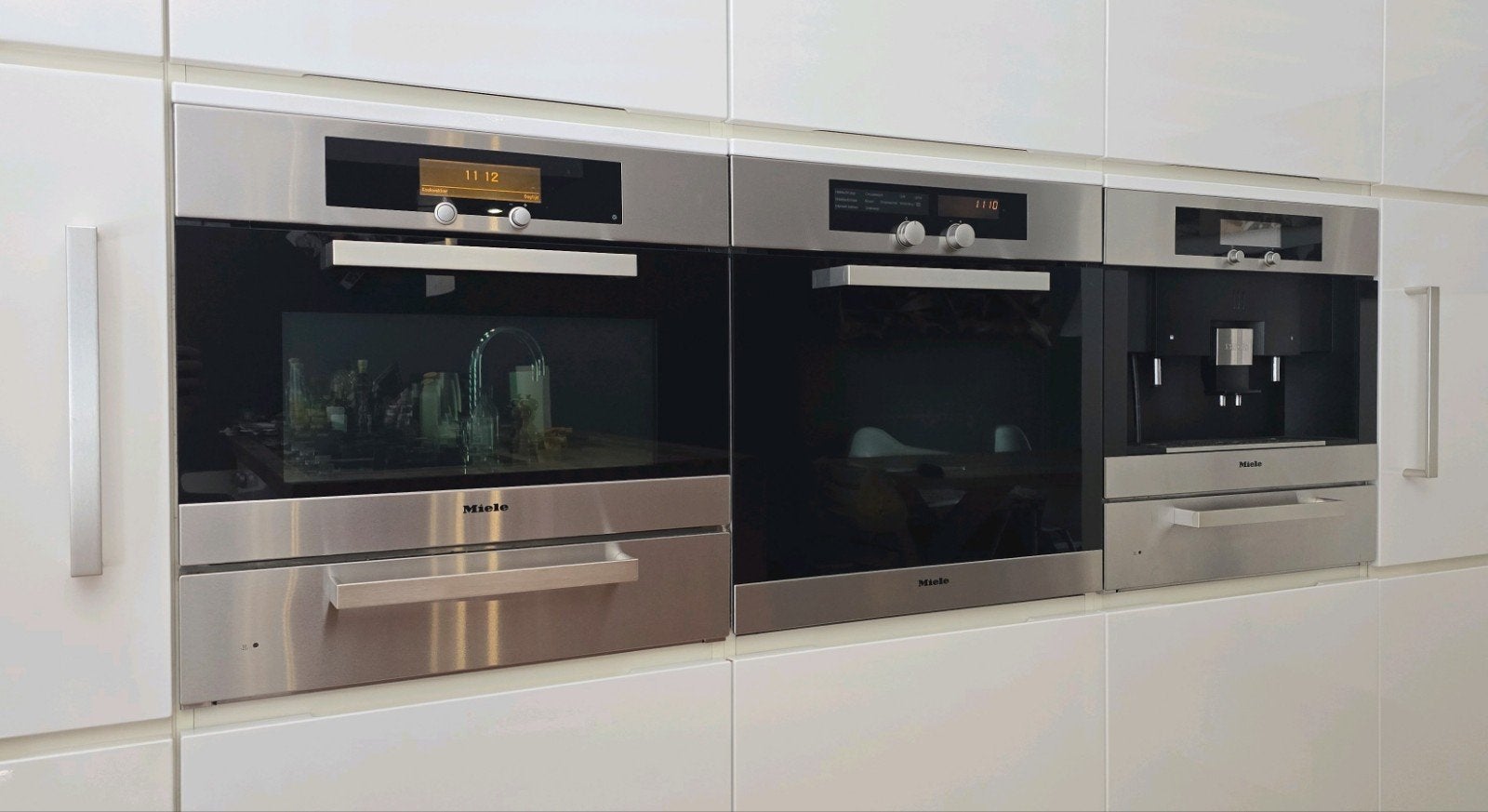 Miele combimagnetron, oven, koffiemachine, warmhoudladen, Ophalen, Zo goed als nieuw