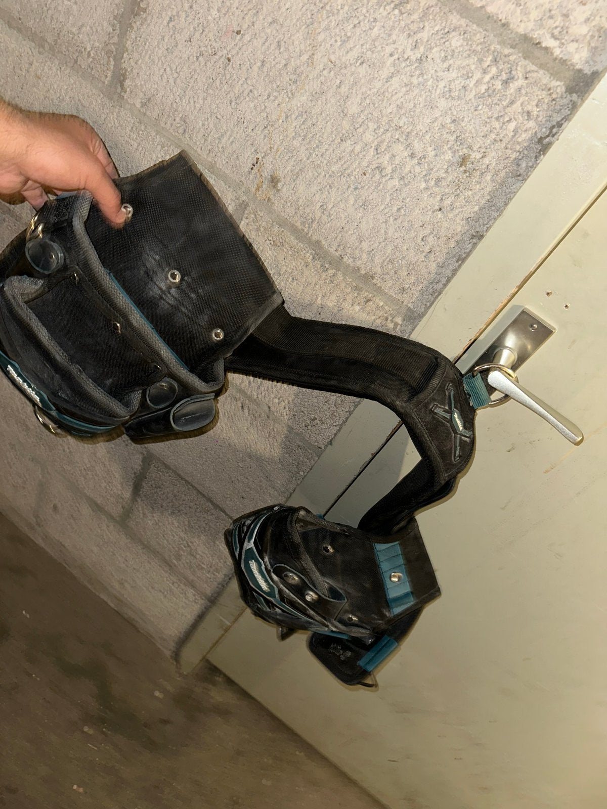 Makita gereedschapsriem met twee zakken, Verzenden, Gebruikt, Gereedschapsopslag, Makita
