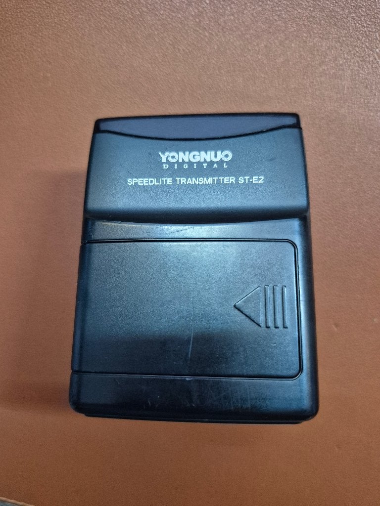 Yongnuo Speedlite Transmitter ST-E2 (voor Canon), Ophalen of Verzenden, Gebruikt, Overige merken