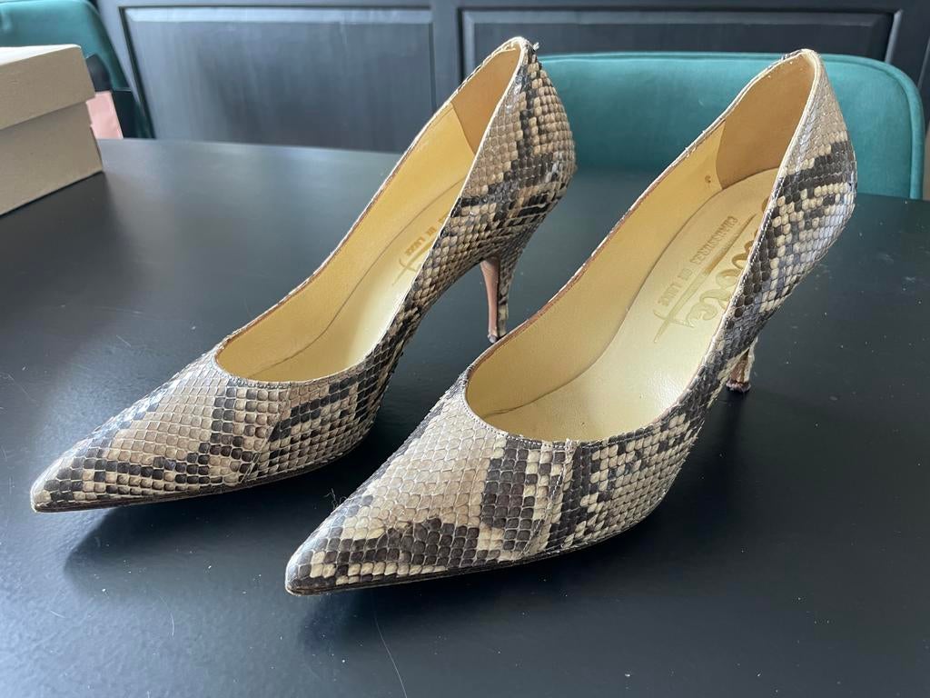 Elegante slangenleren pumps - Maat 37, Kleding | Dames, Schoenen, Ophalen, Pumps, Overige kleuren, Zo goed als nieuw