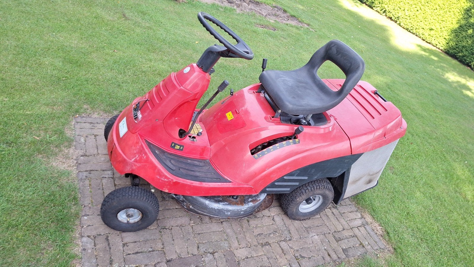 Honda HF 1211 zitmaaier, Ophalen, Cirkelmaaier, Honda, Benzine-grasmaaier