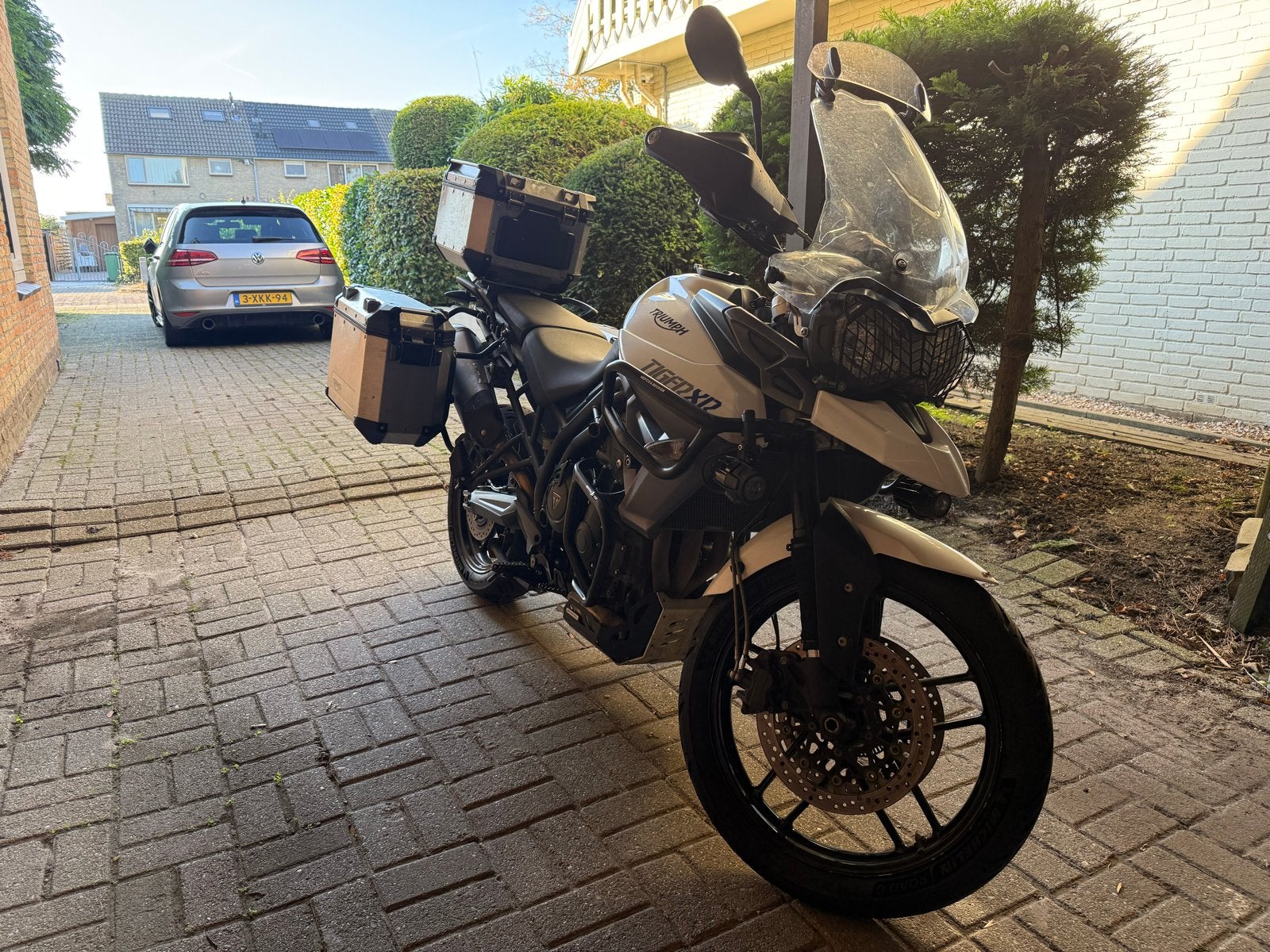 Triumph Tiger 800 XR, Akrapovic-Hyperpro-Aluminium kofferset, Motorrijbewijs A, Gebruikt, 3 cilinders, Particulier