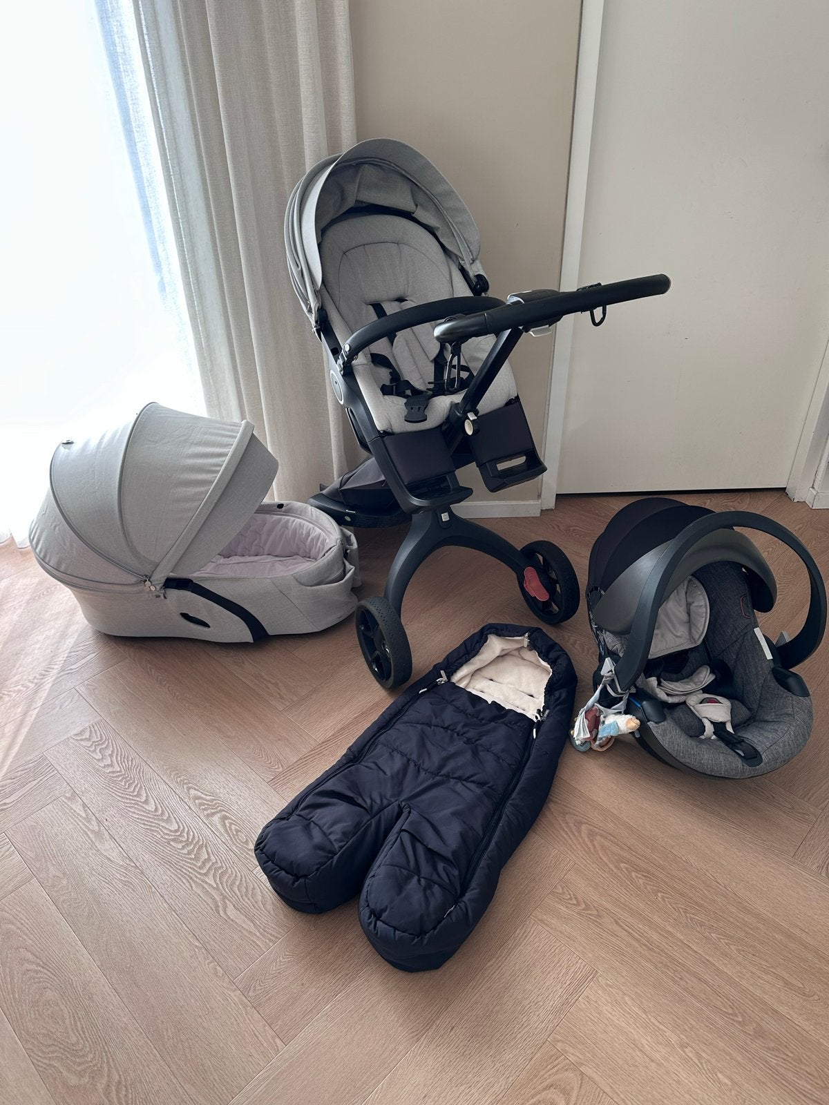 Stokke Kinderwagen met Maxi-Cosi en winterhoes, Kinderen en Baby's, Kinderwagens en Combinaties, Zo goed als nieuw, Combiwagen