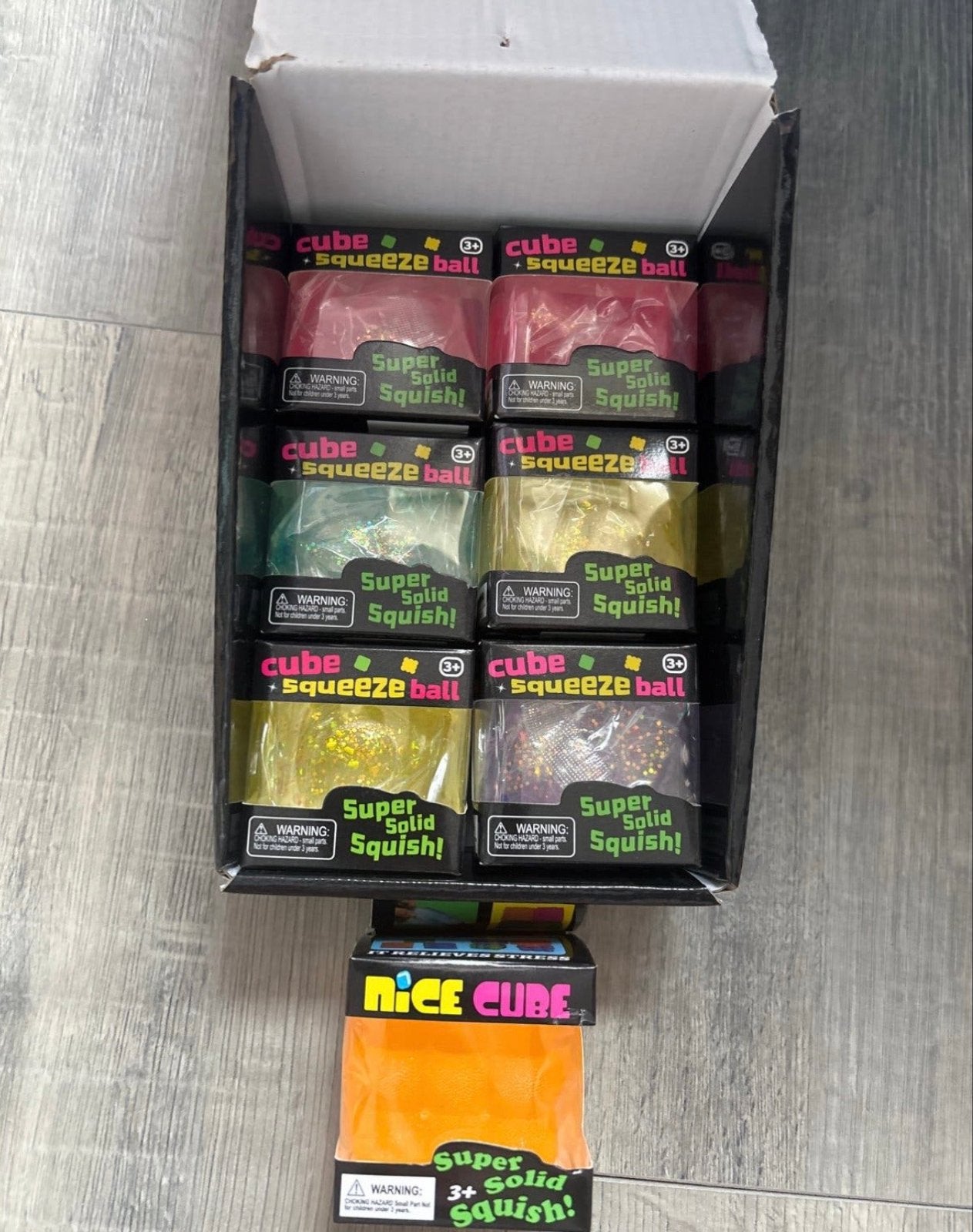 NICE CUBE Super Solid Squish! Stressbal, Ophalen of Verzenden, Nieuw, Jongen of Meisje