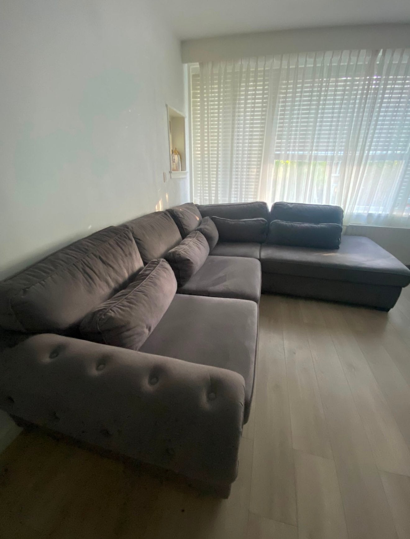 Ruime hoekbank antraciet/grijs 3,00 x 2,50 meter Goede staat, Huis en Inrichting, Ophalen, Zo goed als nieuw