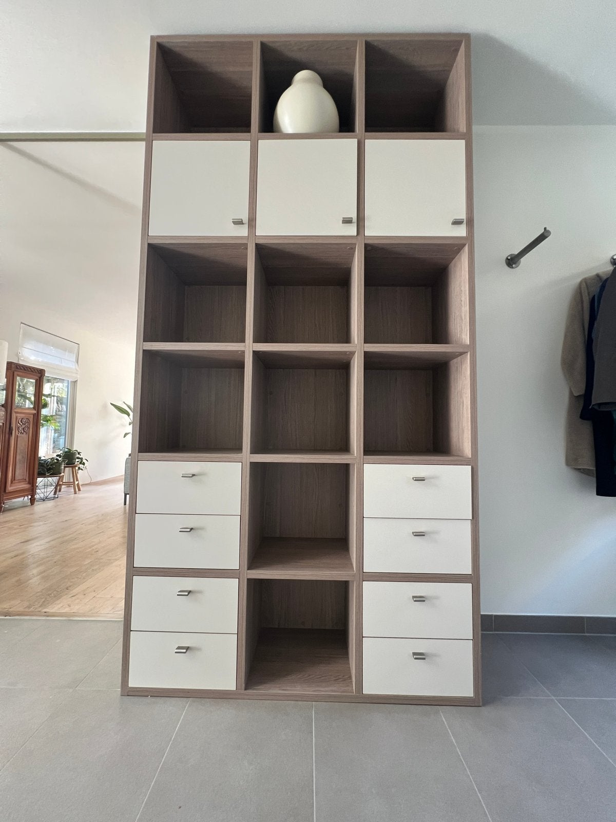 Lundia kast creme en taupe met laatjes en deurtjes, Ophalen, Zo goed als nieuw