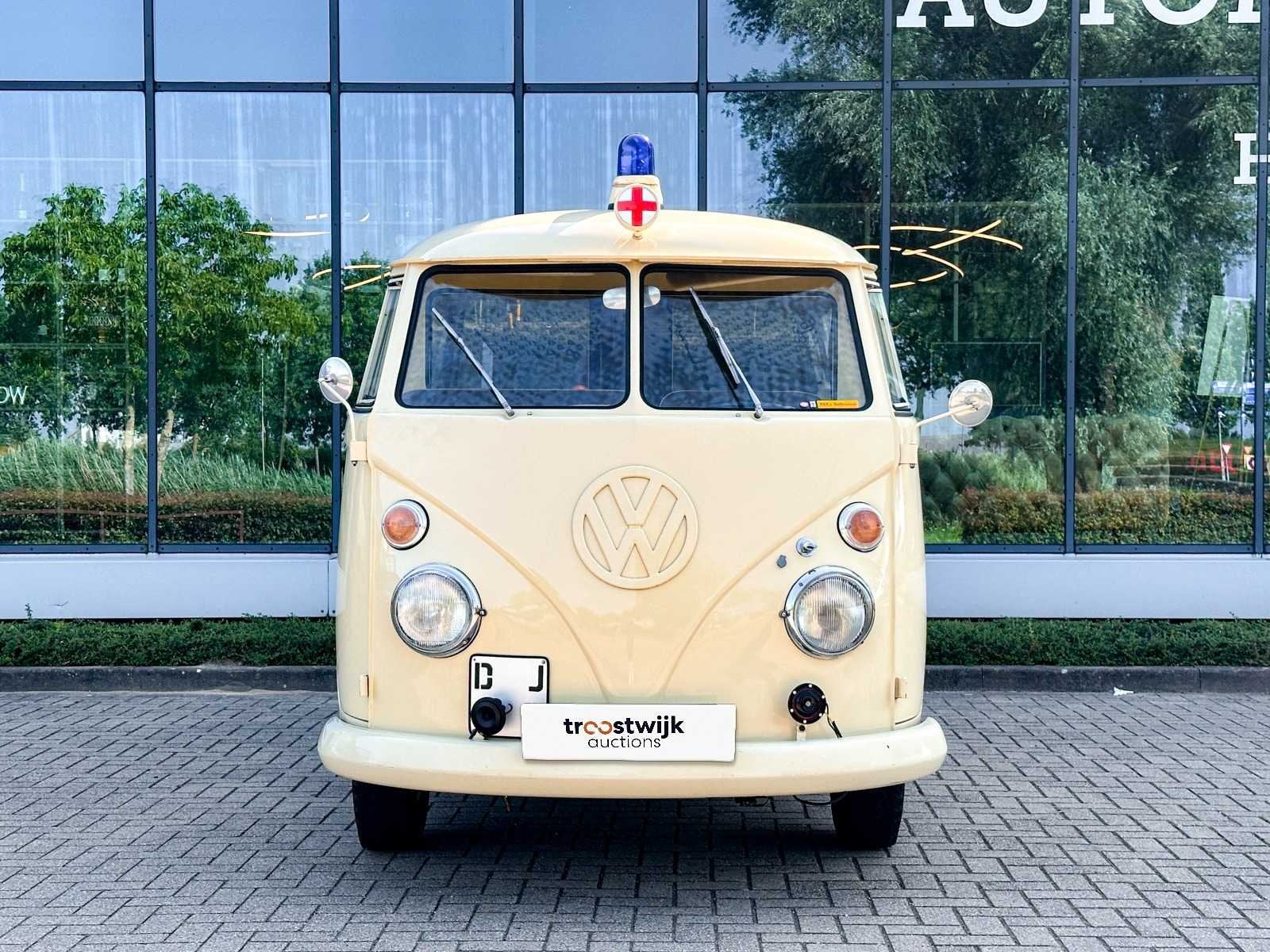 Volkswagen T1 Ambulance Transporter 1500-27 1965 BE-02-41, foto 10