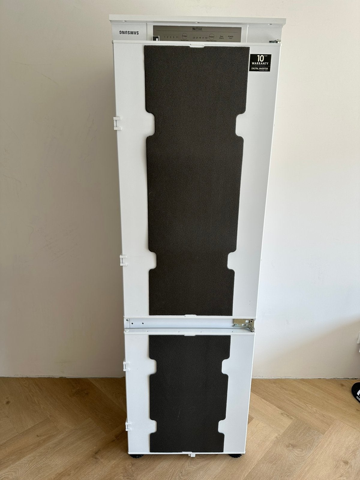 Samsung Inbouw koel-vriescombinatie, Ophalen, 200 liter of meer, Met aparte vriezer, 160 cm of meer