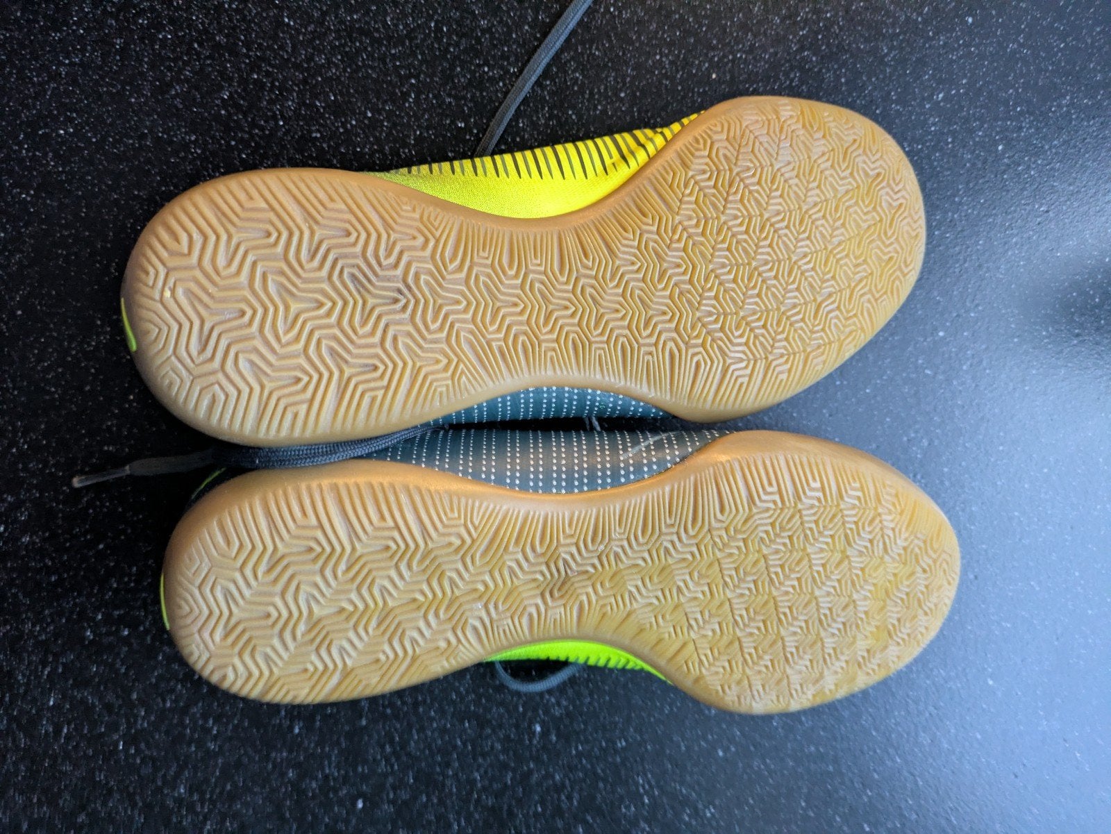 Nike Mercurial X CR7 zaalvoetbalschoenen - Maat 36, Maat XS of kleiner, Ophalen of Verzenden, Gebruikt, Schoenen