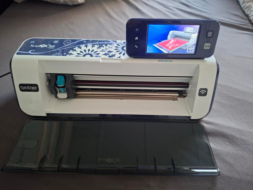 Brother Scan N Cut CM900 - Zo goed als nieuw, Ophalen of Verzenden, Zo goed als nieuw, Gereedschap of Toebehoren