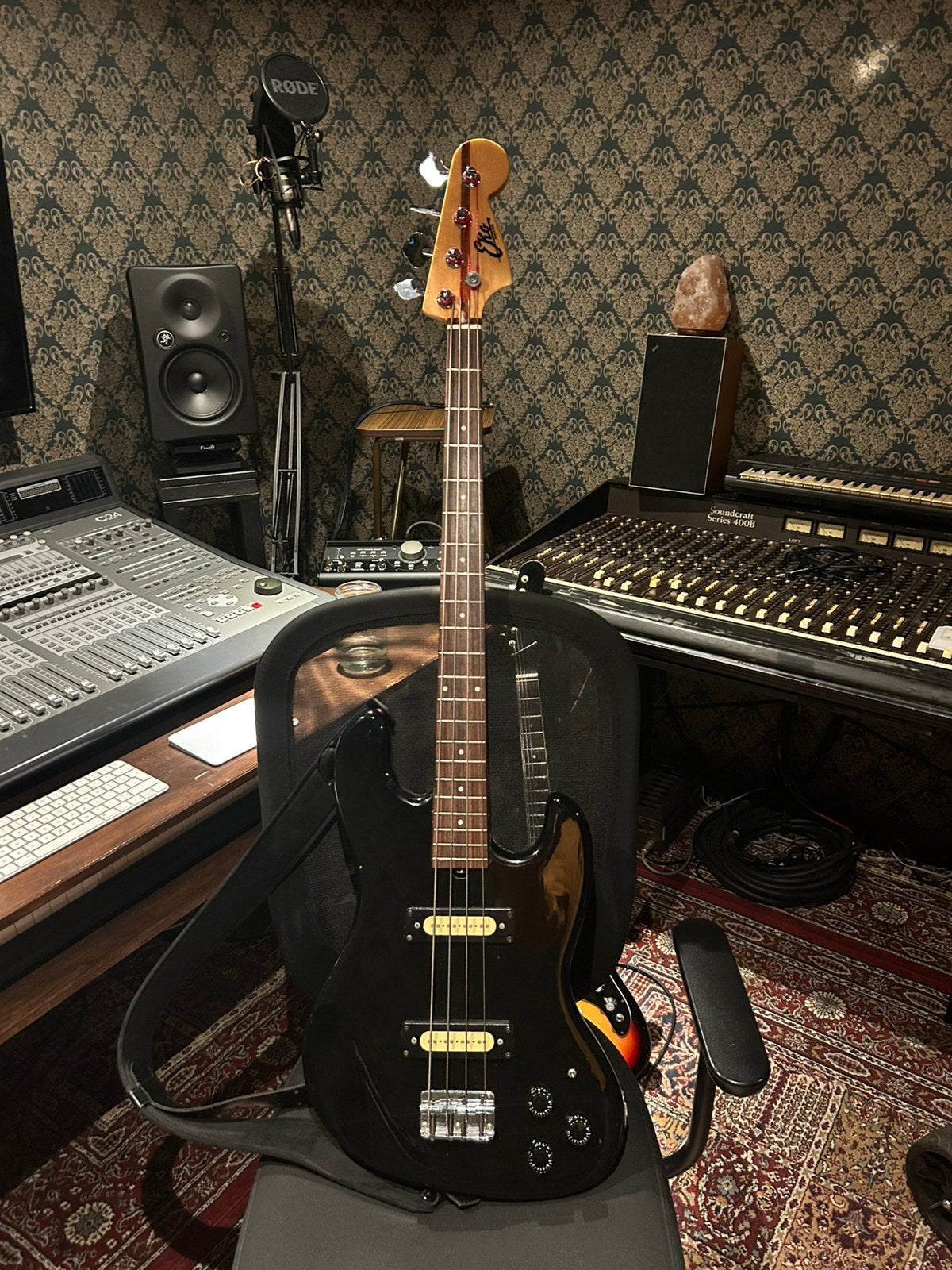 Eko BB 55 Jazz Bas 1982, Muziek en Instrumenten, Ophalen, Zo goed als nieuw