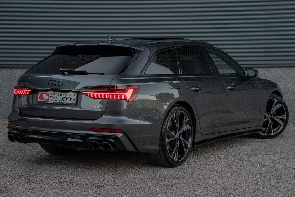 Audi A6 Avant 55 TFSIe Competition 367PK | Softclose | Pano, 14 kWh, Gebruikt, 4 cilinders, Plug-in hybride