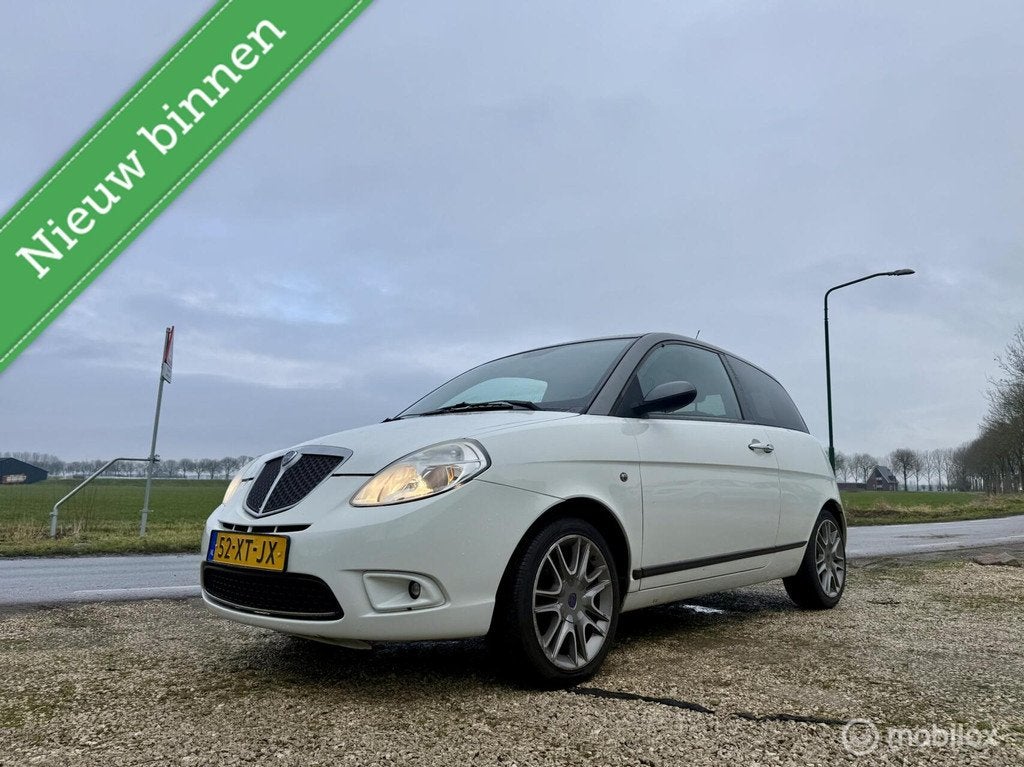 Lancia Ypsilon 1.4-16V Sport, BJ 2007, Airco, APK Feb 2027, Auto's, Lancia, Voorwielaandrijving, 15 km/l, 400 kg, Beige
