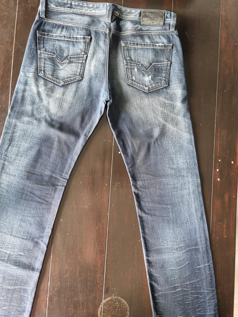 ZGAN CLASSIC DIESEL LARKEE REGULAR STRAIGHT JEANS SIZE 34/34, Diesel, Blauw, Ophalen of Verzenden, Zo goed als nieuw