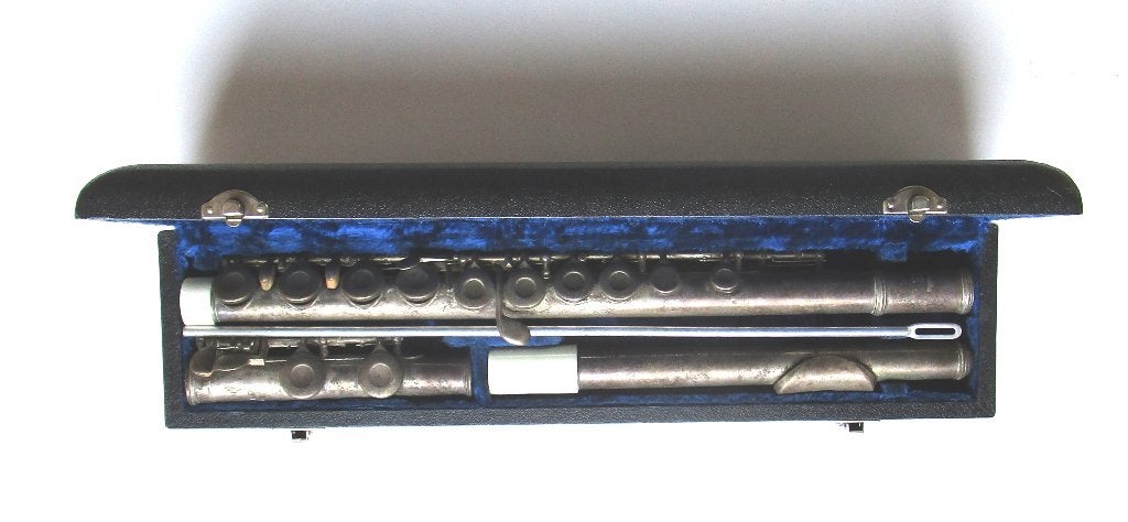 Aria F200 Dwarsfluit, 3 delig, in koffer, Muziek en Instrumenten, Ophalen of Verzenden, Gebruikt, Dwarsfluit, Met koffer of tas