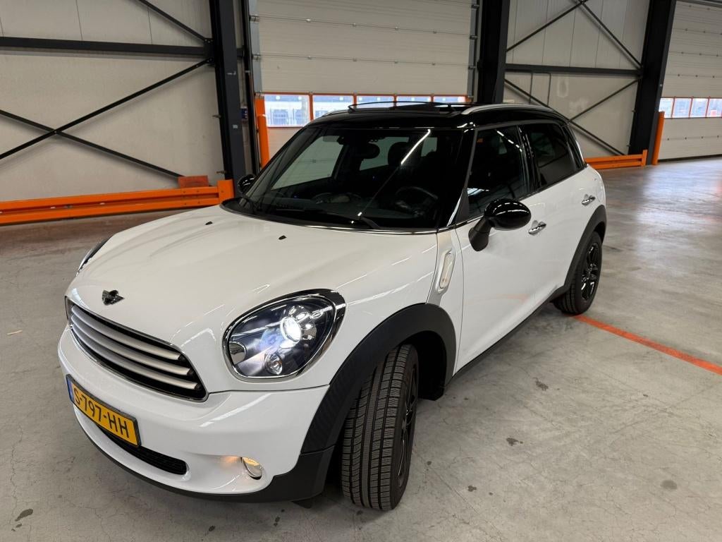 TE KOOP: Mini Countryman 1.6 Cooper 2014 Wit - (2e eigenaar), Auto's, Mini, Voorwielaandrijving, Stof, SUV of Terreinwagen, 17 km/l