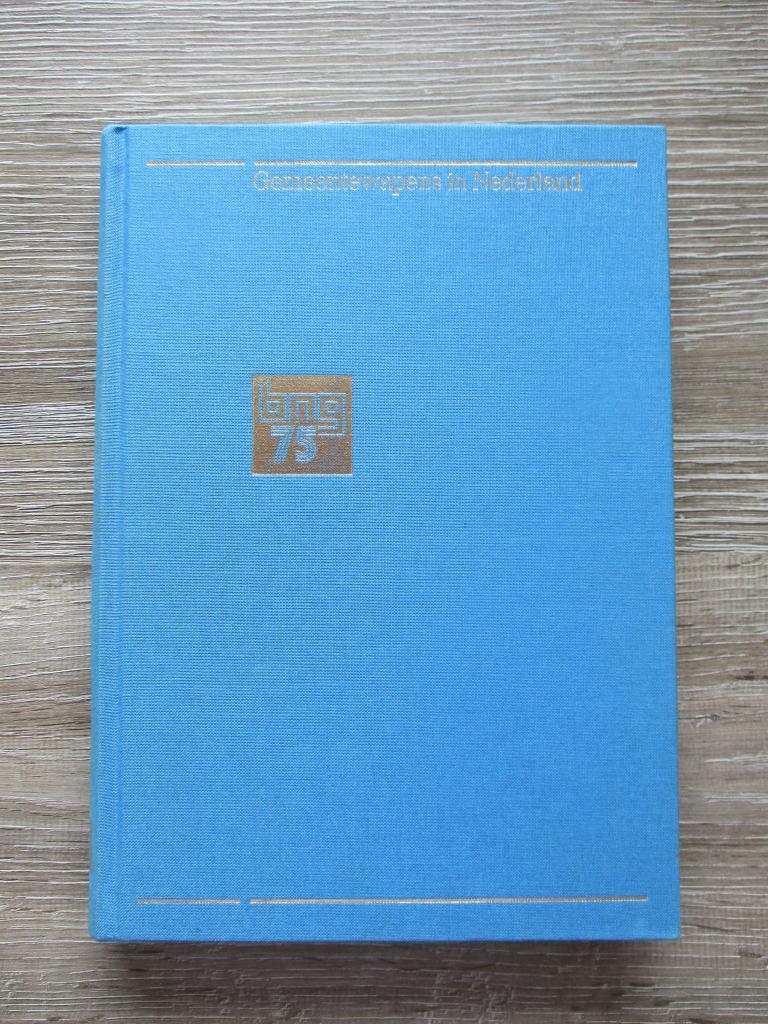 Gemeentewapens in Nederland - J.H. Keuzenkamp, Ophalen of Verzenden, Gelezen