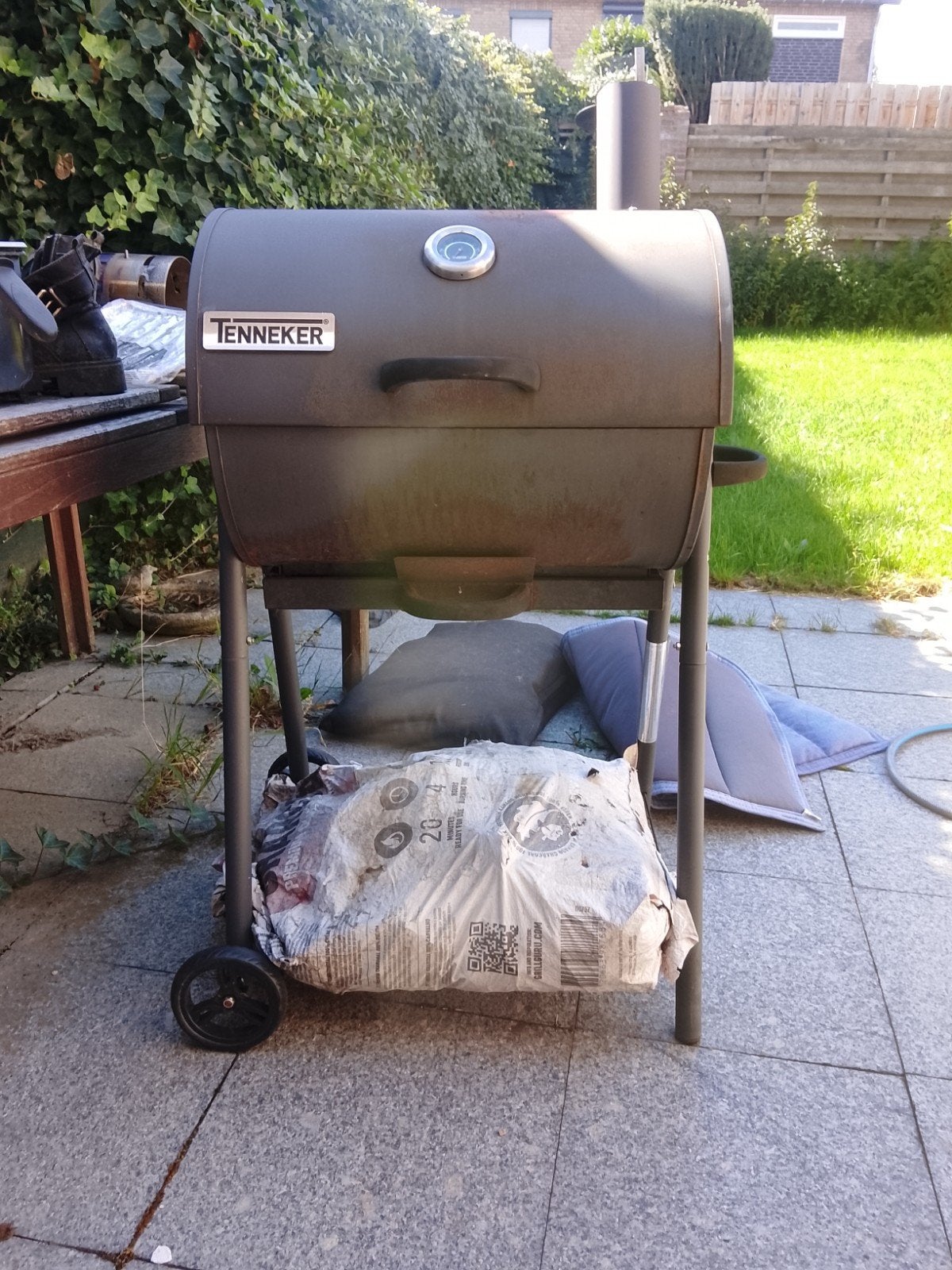 Teneker BBQ Grill - Gebruikt, Ophalen, Gebruikt, Teneker