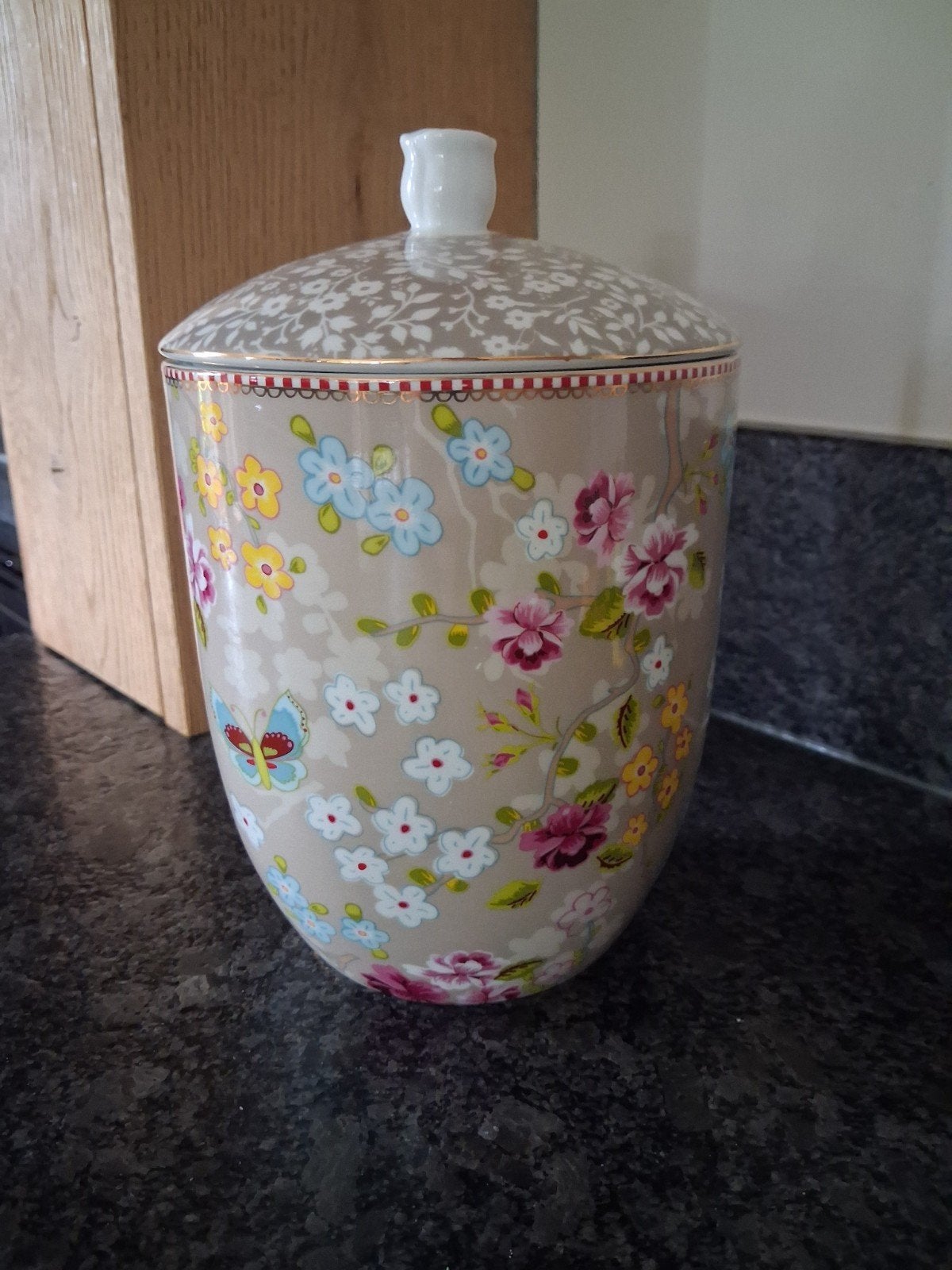 Prachtige Pip Studio voorraadpot met bloemendecor, Ophalen of Verzenden, Zo goed als nieuw, Voorraadpot, Steen/keramiek