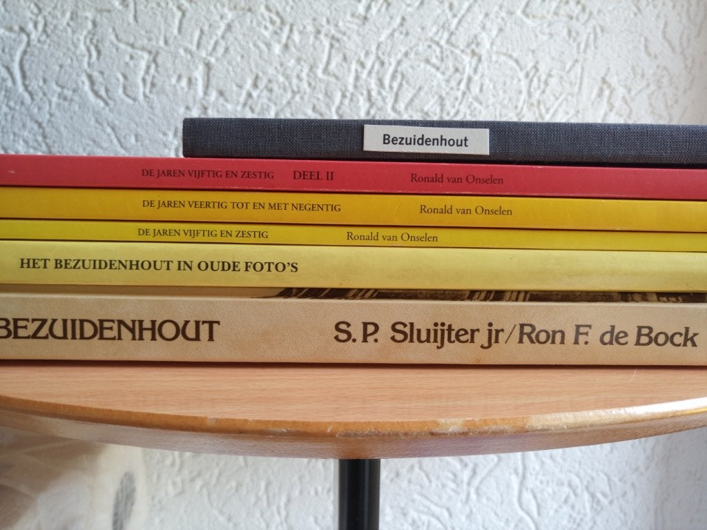 6 Boeken over Het Bezuidenhout,ook over het bombardement., Boeken, Geschiedenis | Stad en Regio, Verzenden, 20e eeuw of later