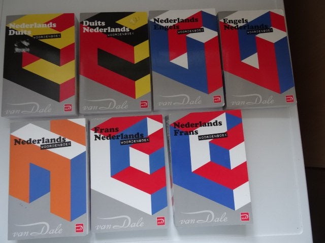 Duits- Frans- Engels- Nederlands- Van Dale - woordenboeken, Boeken, Woordenboeken, Verzenden, Zo goed als nieuw, Van Dale, Duits