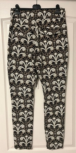 ZoSo Broek met Print - Maat L, Ophalen of Verzenden, Zo goed als nieuw, Maat 42/44 (L), Beige