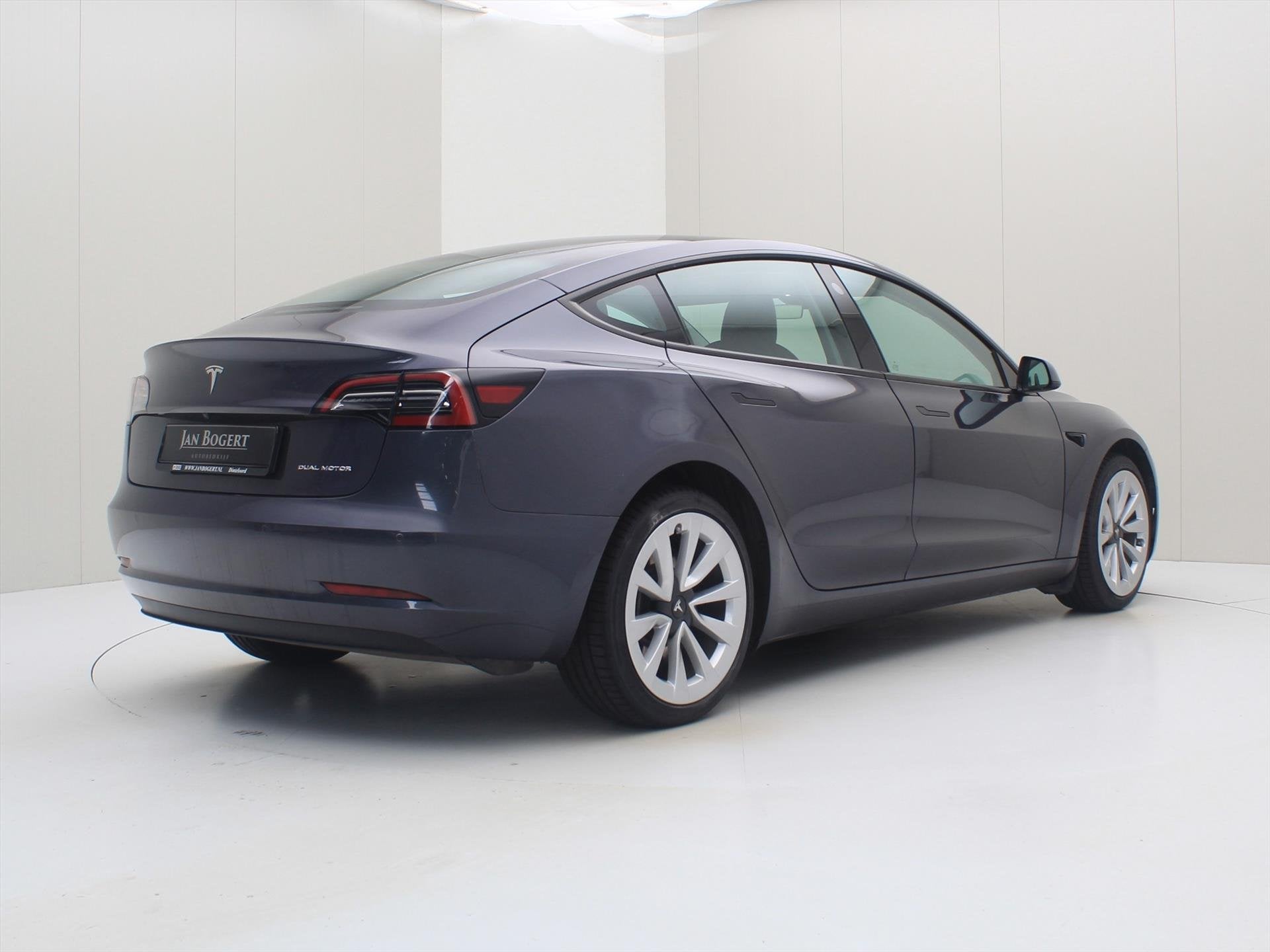 Tesla Model 3 Long-Range AWD 351pk 75 kWh 92.8% SoH UPGRADE, Auto's, Automaat, Gebruikt, Zwart, Zwart