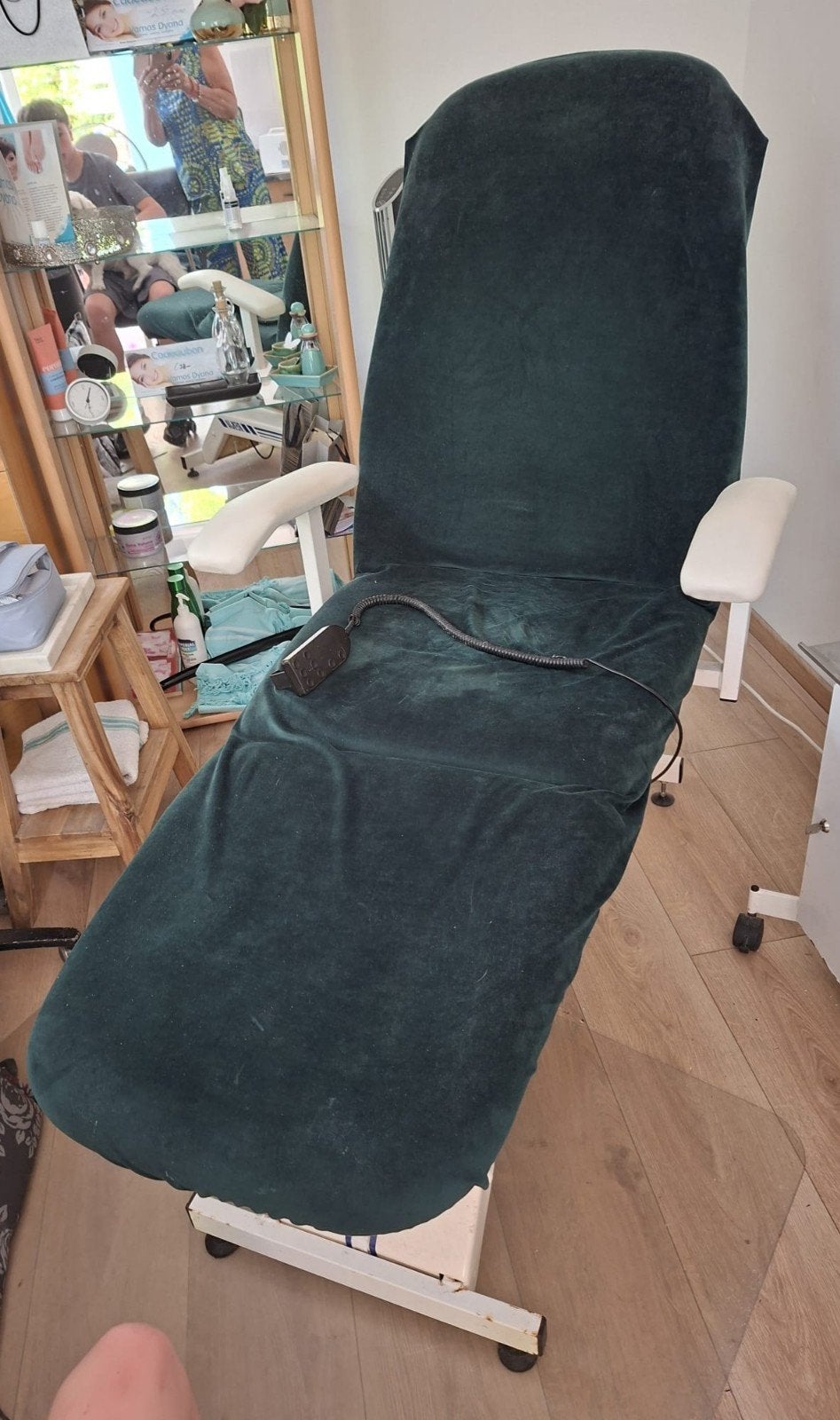 pedicure stoel motorische aangestuurd, Huis en Inrichting, Stoelen, Ophalen