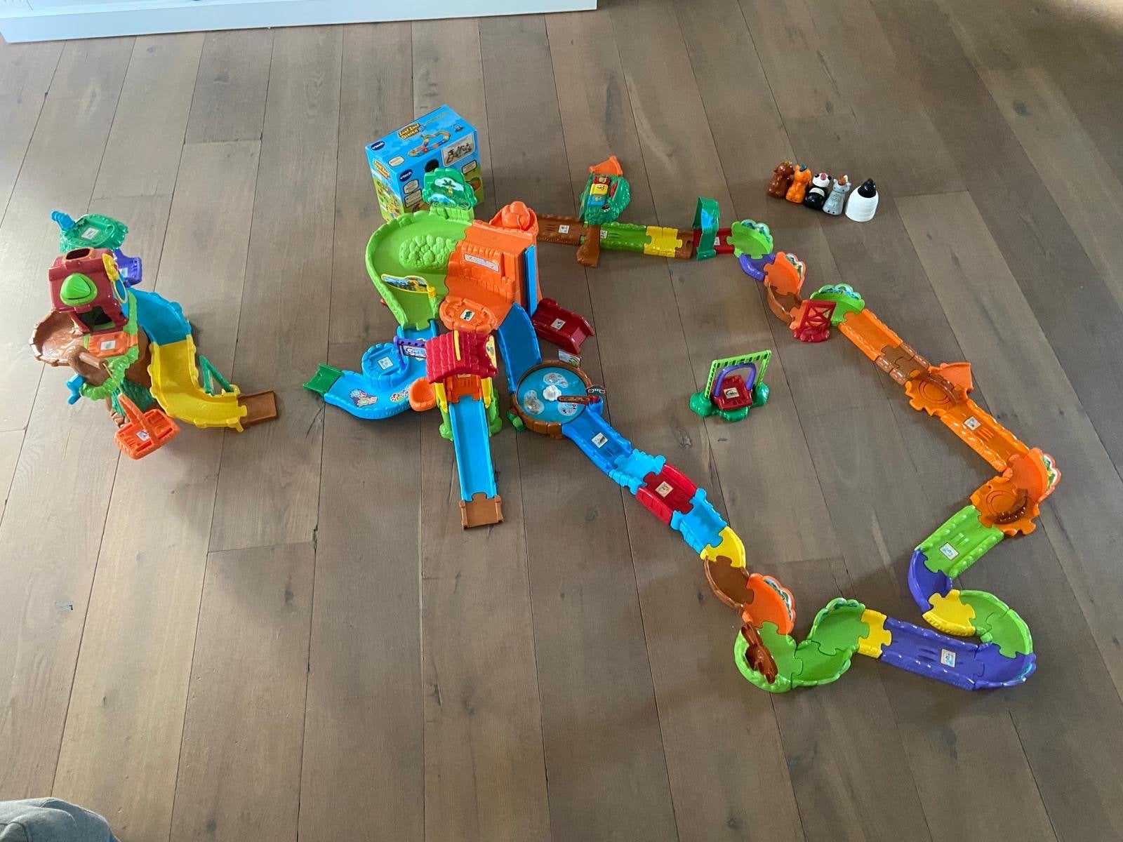 VTech Zoef Zoef Dieren Speelset: Boomhut, Dierentuin & Extra, Ophalen of Verzenden, Zo goed als nieuw, Overige typen, Met licht