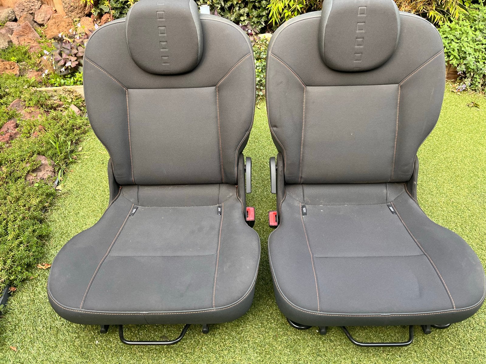 Renault Twingo 2 RS Achterstoelen - Ideale Vervanging, Auto-onderdelen, Ophalen of Verzenden, Gebruikt, Renault