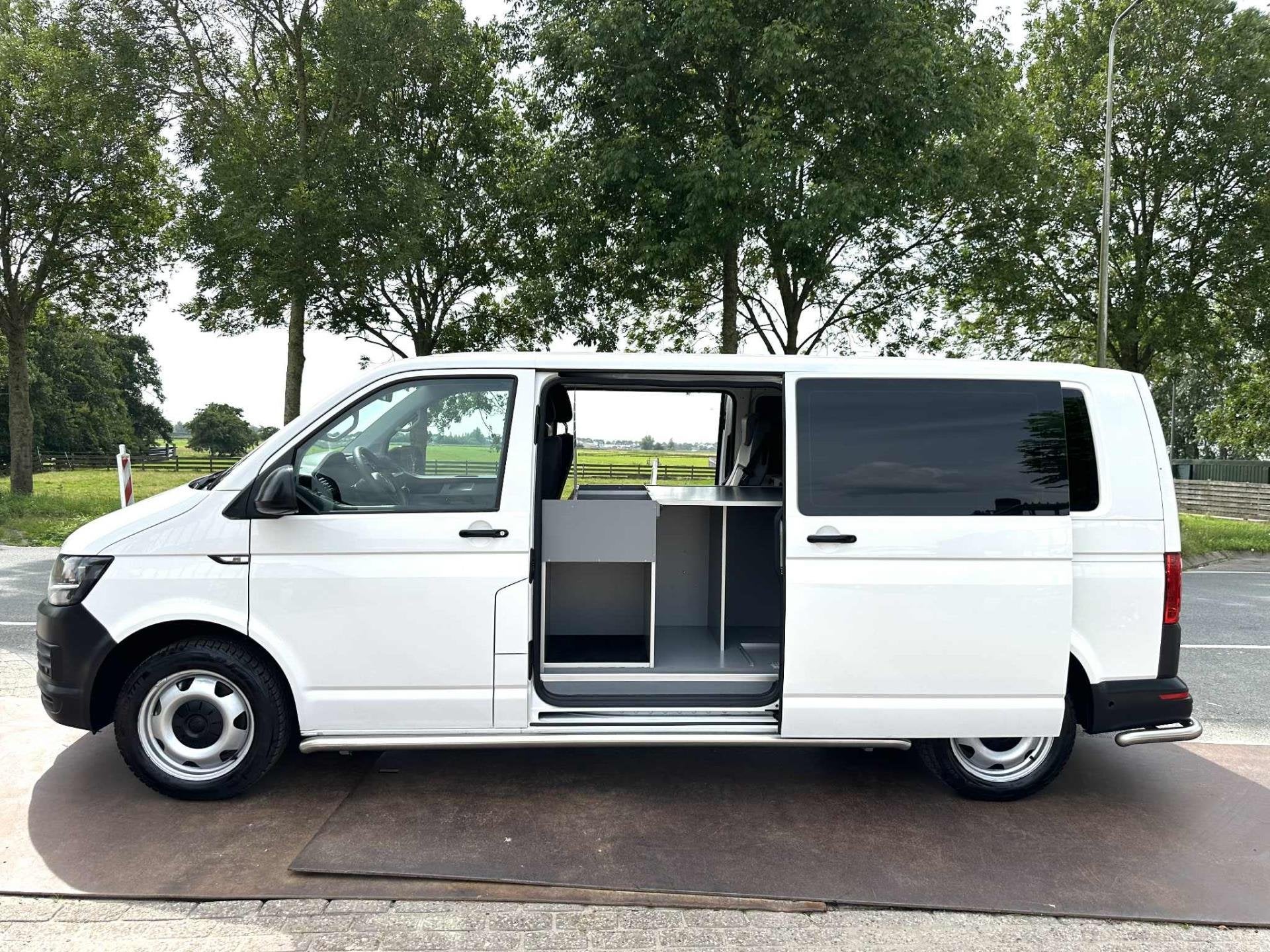 Volkswagen Transporter Kombi 2.0 TDI L2H1 Marge EURO 6 CAMPE, Auto's, Voorwielaandrijving, Gebruikt, Euro 6, 2500 kg