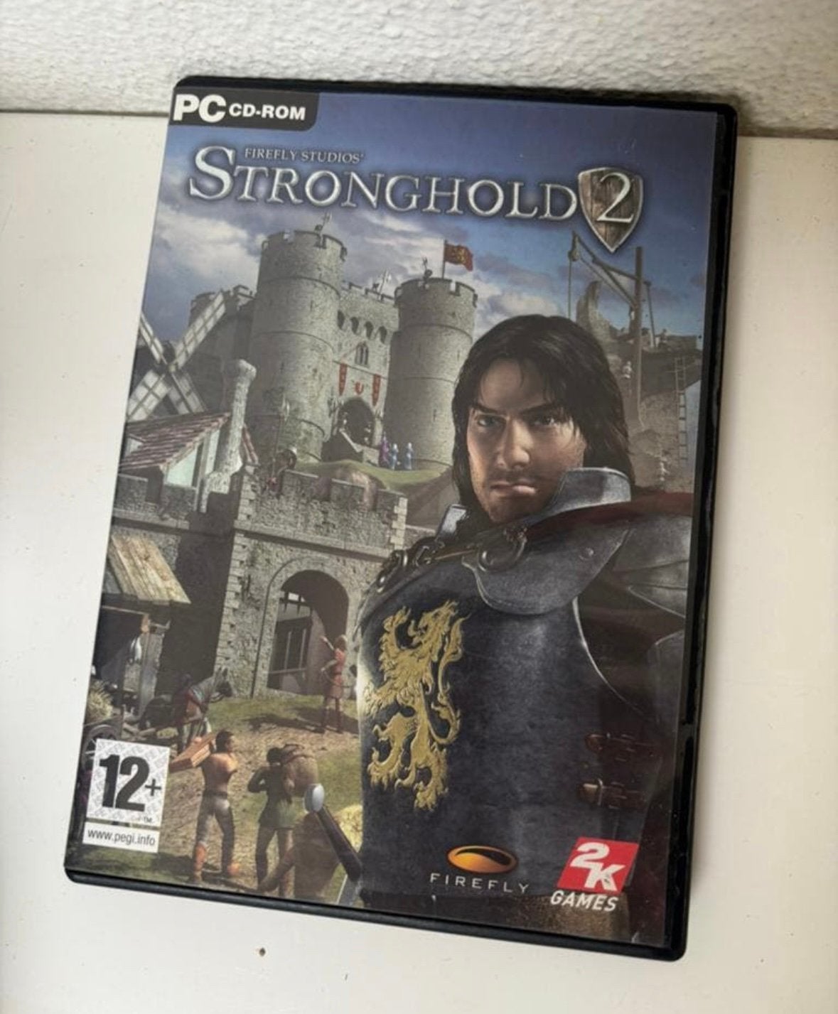 Zgan nostalgische pc cd-rom StrongHold 2 7,50€, 1 speler, Ophalen of Verzenden, Zo goed als nieuw, Strategie en Constructie