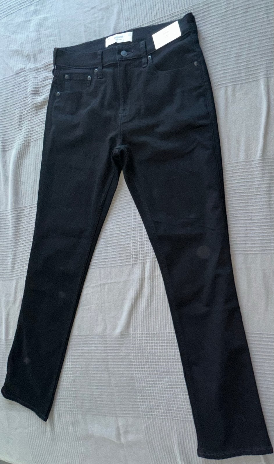 Hollister Slim Straight Jeans Zwart W31 L32, Kleding | Heren, Ophalen of Verzenden, Nieuw, Zwart, W32 (confectie 46) of kleiner
