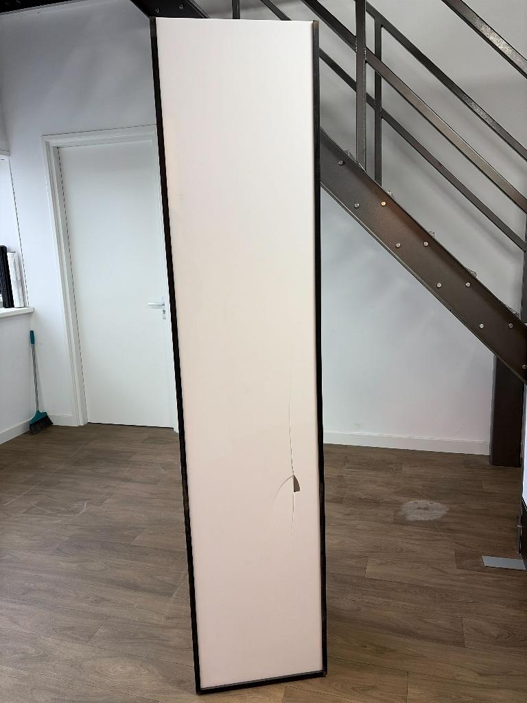 Smalle hoge lichtkast voor reclame of opslag GRATIS OPHALEN, Ophalen, Gebruikt, Lichtbak of (neon) lamp
